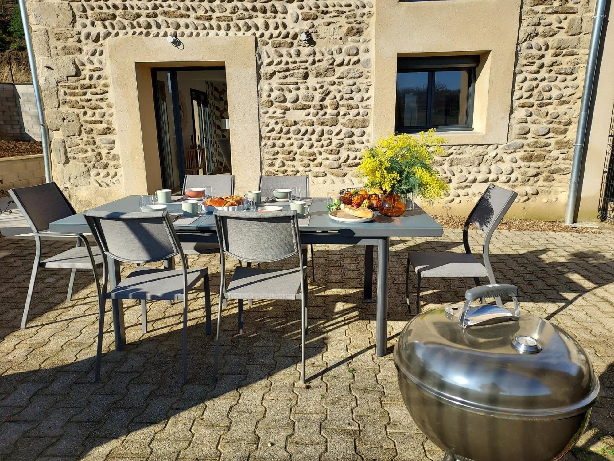 La Truffiere Des Collines - Cote Tilleul Genissieux Bagian luar foto